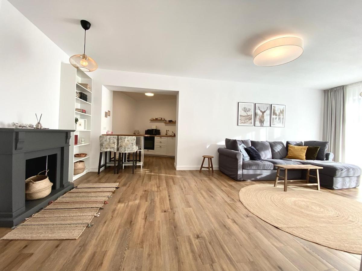 Cosy Hollow - Pet Friendly Brasov Ngoại thất bức ảnh